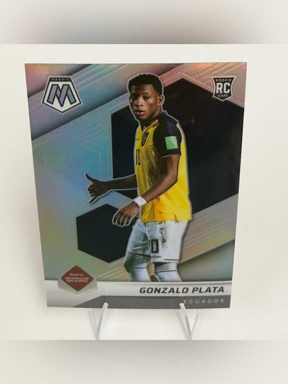 2021/22 Panini Mosaic # 76 Gonzalo Plata Soccer Card RC